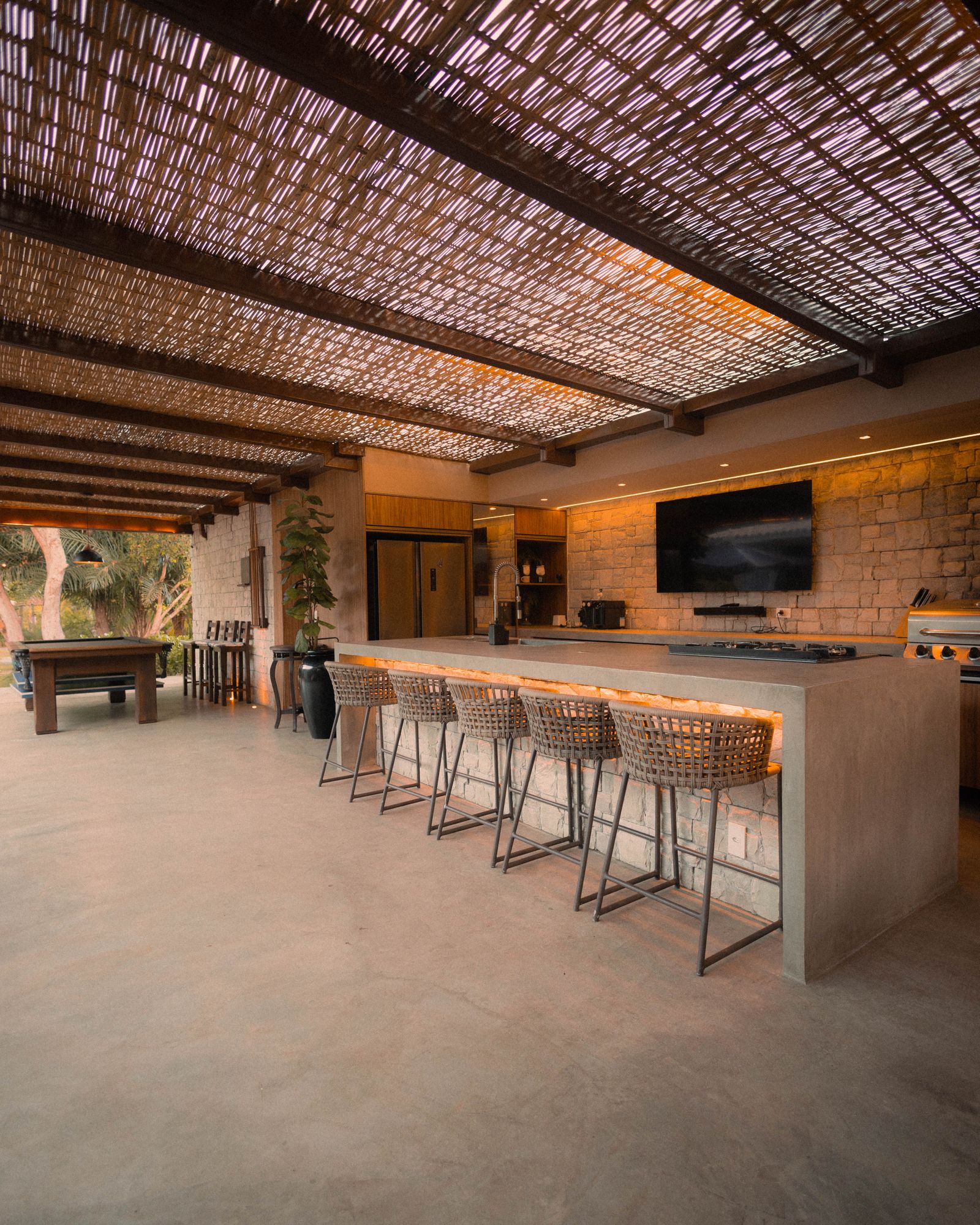 Outdoor kitchen 1