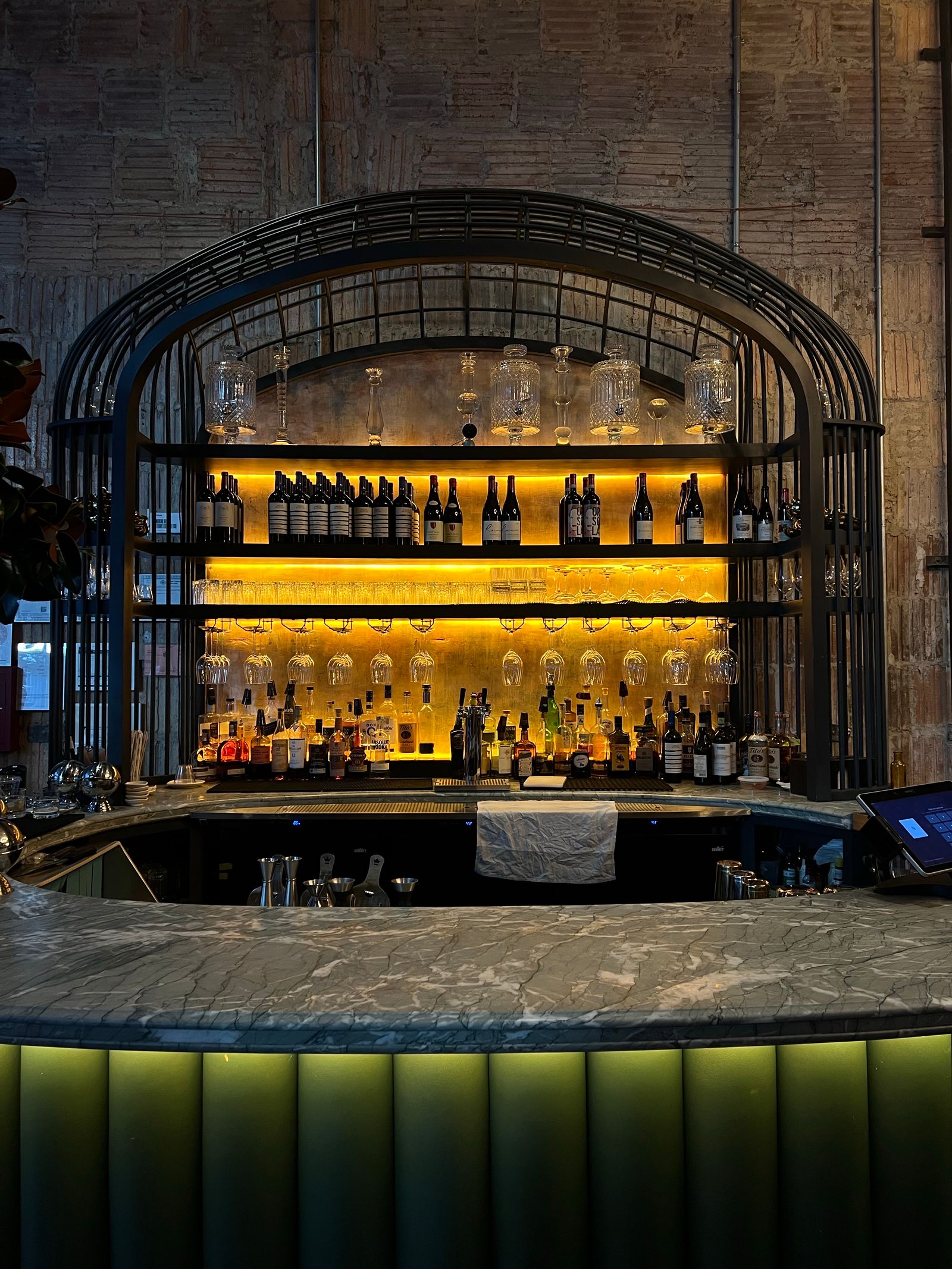 Restaurant 3